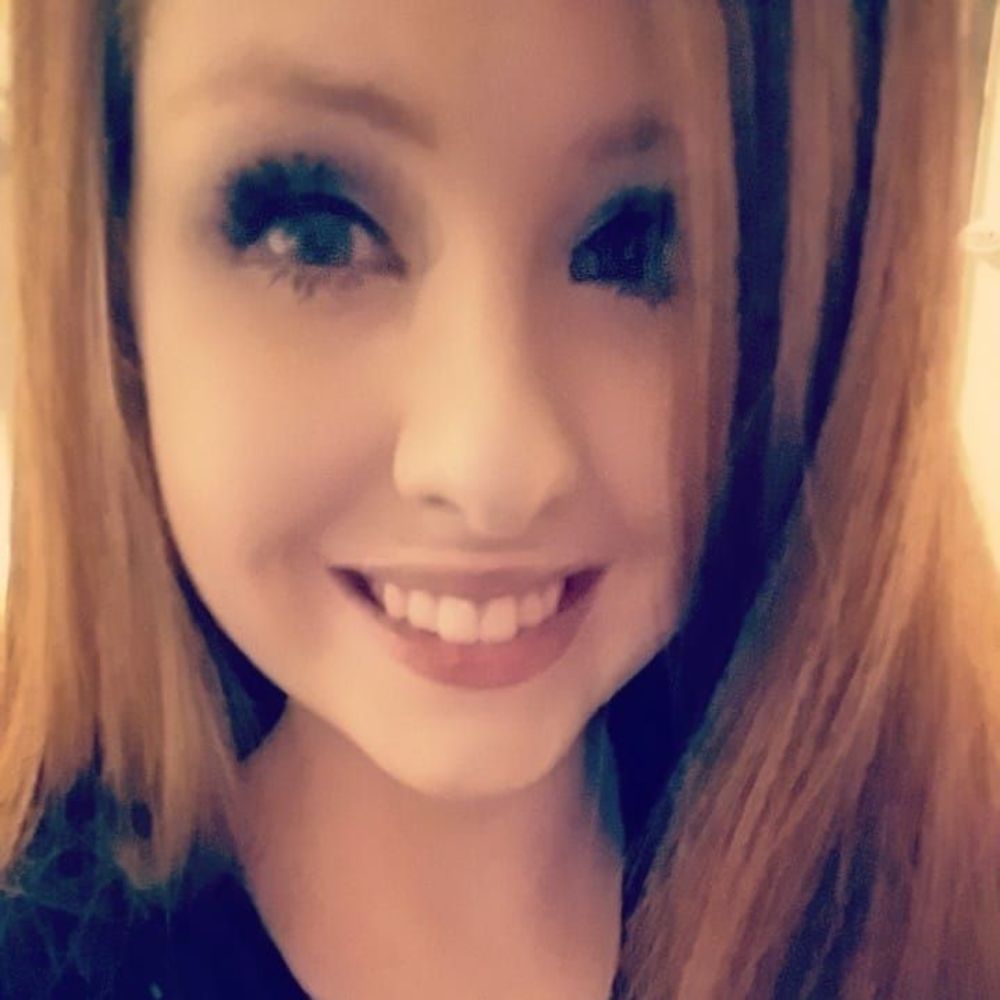 Meet your Posher, Lacie